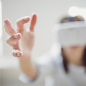 Rehabilitación en grupo para pacientes con esclerosis múltiple mediante Realidad Virtual y 5G
